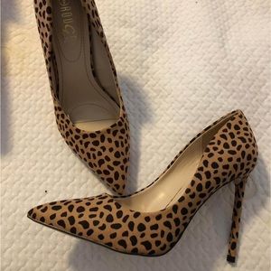 Rouge leopard print heels, size 9. Never worn.